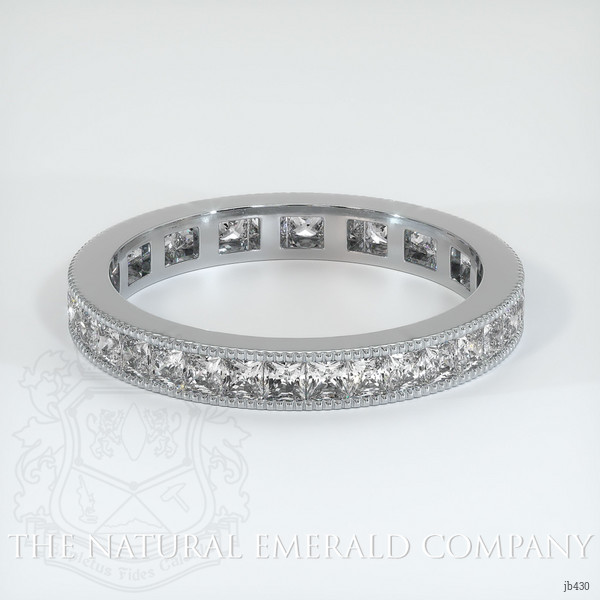 18K White Gold Diamond Antique Style Wedding Band
