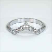14K White Gold Diamond and Diamond Prong Wedding Band Video