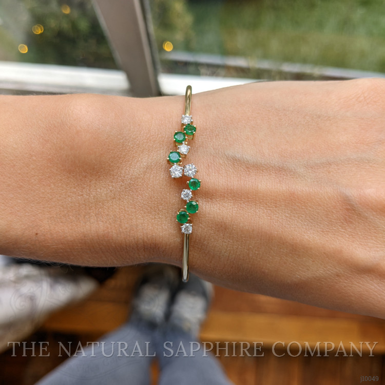 0.51 Ct.Tw. Emerald Natural Diamond Bangle Bracelet, 14K Yellow Gold