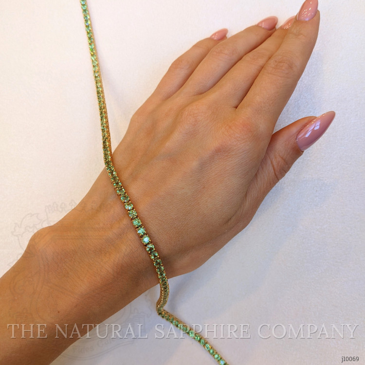 33.00 Ct. Demantoid Garnet Pave Necklace, 18K Yellow Gold