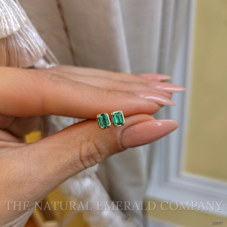 0.49 Ct.Tw. Emerald Studs Earrings, 14K Yellow Gold