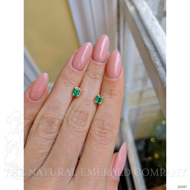 0.49 Ct.Tw. Emerald Studs Earrings, 14K Yellow Gold