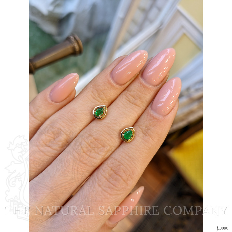 0.28 Ct.Tw. Emerald Studs Earrings, 14K Yellow Gold