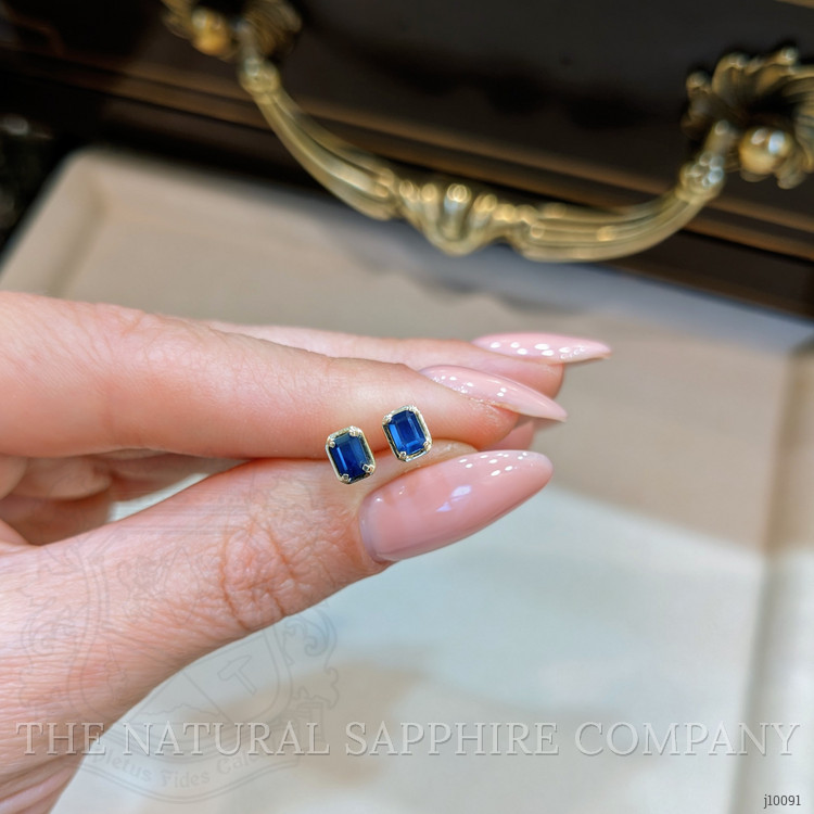 0.60 Ct.Tw. Blue Sapphire Studs Earrings, 14K Yellow Gold