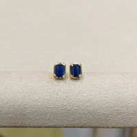 0.60&nbsp;Ct.Tw.Total Carat Weight Blue Sapphire Studs Earrings, 14K Yellow Gold Life Style