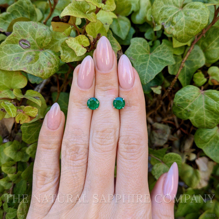 1.98 Ct.Tw. Emerald Studs Earrings, Platinum 950