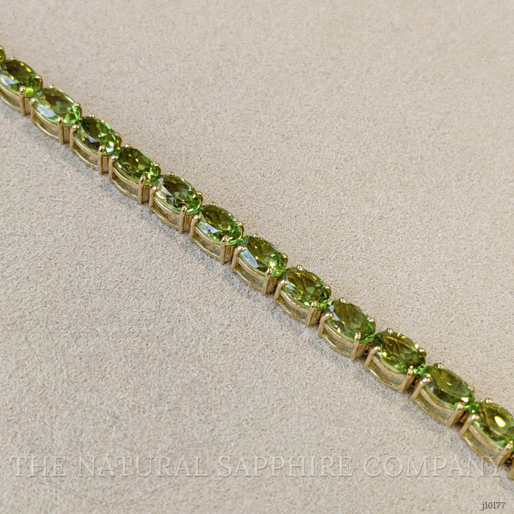 12.72 Ct.Tw. Peridot Tennis/Riviere Bracelet, 18K Yellow Gold