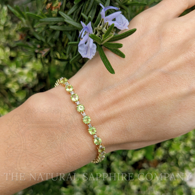 7.90 Ct.Tw. Peridot Natural Diamond Tennis/Riviere Bracelet, 14K Yellow Gold