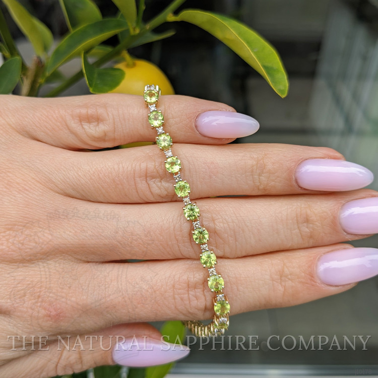 7.90 Ct.Tw. Peridot Natural Diamond Tennis/Riviere Bracelet, 14K Yellow Gold
