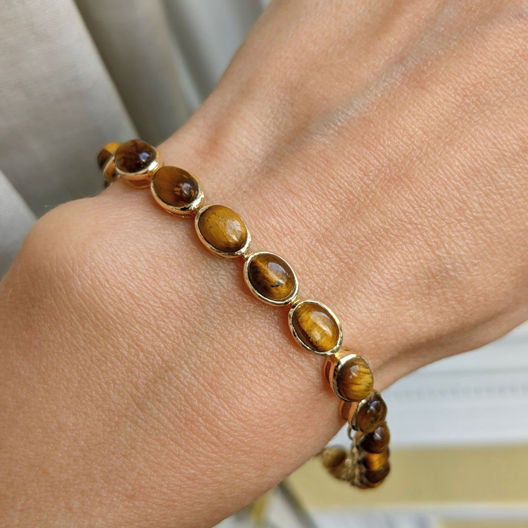 20.21 Ct.Tw. Tiger's Eye Bezel Bracelet, 18K Yellow Gold