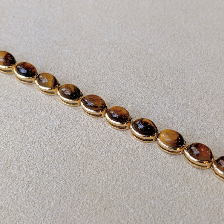 20.21 Ct.Tw. Tiger's Eye Bezel Bracelet, 18K Yellow Gold
