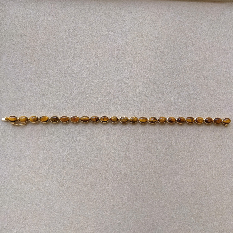 20.21 Ct.Tw. Tiger's Eye Bezel Bracelet, 18K Yellow Gold