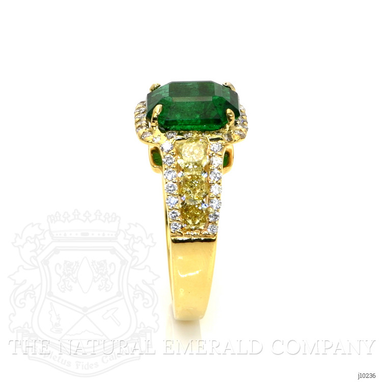 3.74 Ct. Emerald Natural Diamond Pave Ring, 18K Yellow Gold