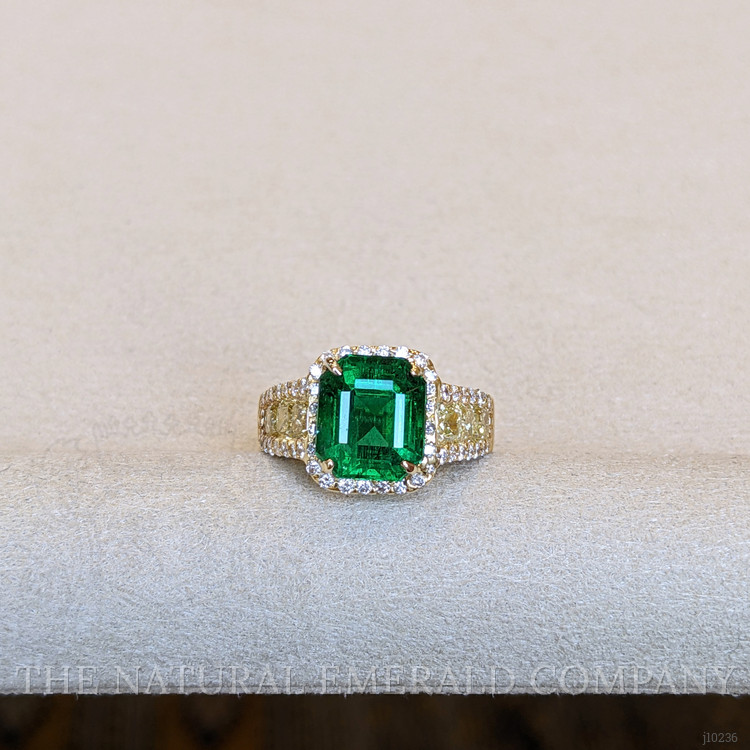 3.74 Ct. Emerald Natural Diamond Pave Ring, 18K Yellow Gold