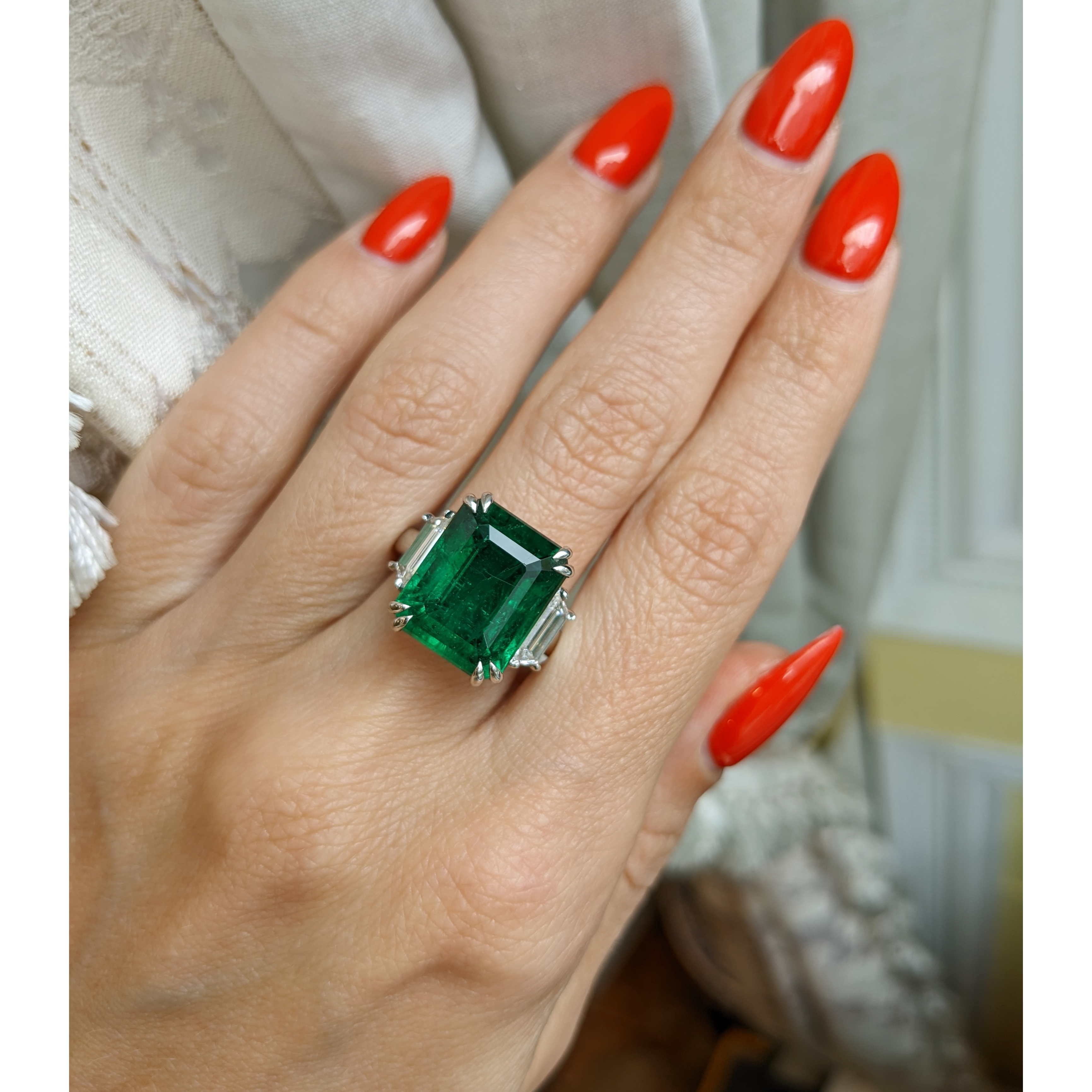 Natural Emerald high quality mens ring 1.5 Cts