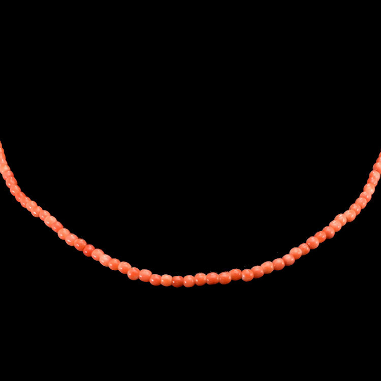 26.14 Ct. Coral Antique Style Necklace, 18K Yellow Gold