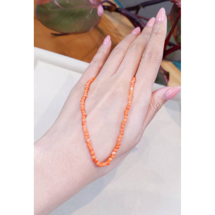 26.14 Ct. Coral Antique Style Necklace, 18K Yellow Gold