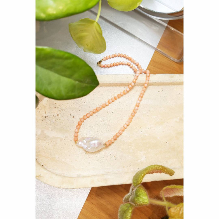 30.71 Ct. Pearl Coral Multi Stone Necklace, 18K Yellow Gold