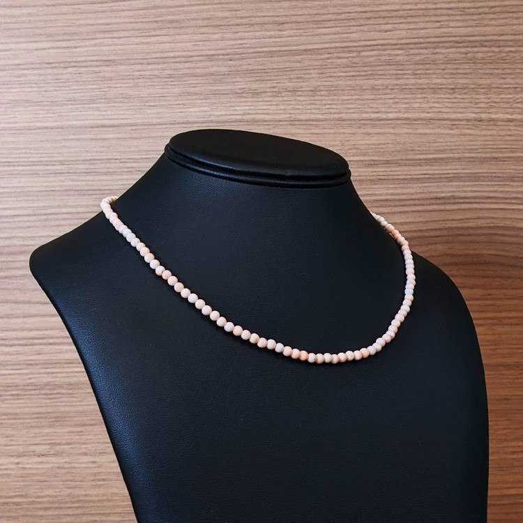 43.97 Ct. Coral Antique Style Necklace, 18K White Gold