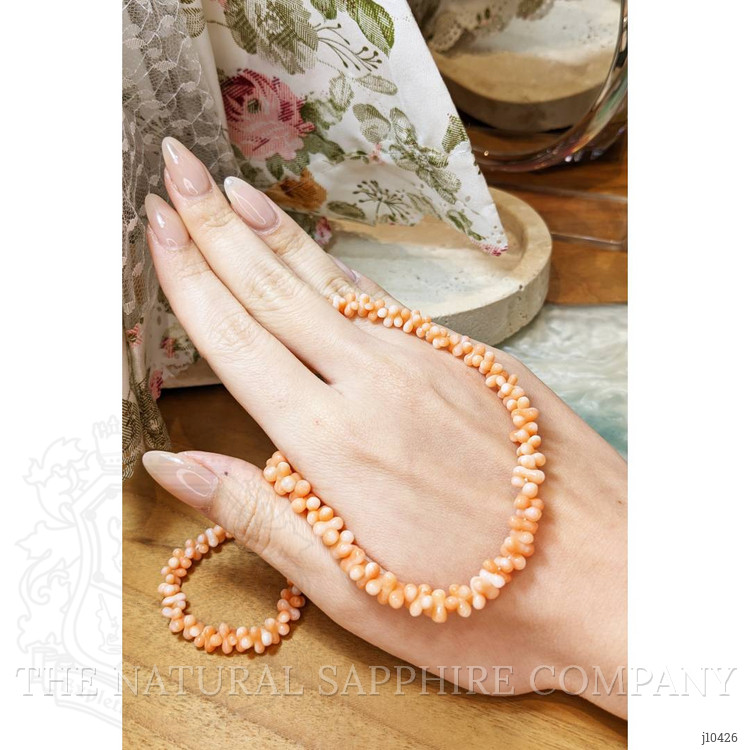 92.85 Ct. Coral Multi Stone Necklace, 18K Yellow Gold