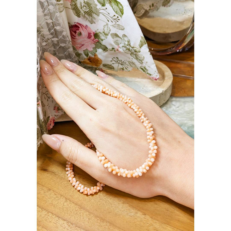 76.70 Ct. Coral Multi Stone Necklace, 18K Yellow Gold