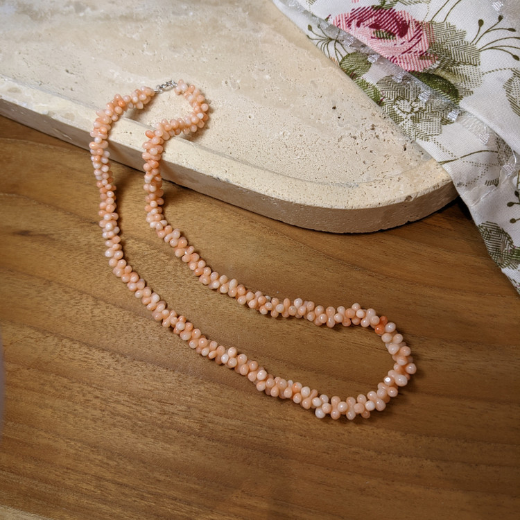81.80 Ct. Coral Multi Stone Necklace, 18K Yellow Gold