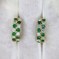 0.67 Ct.Tw. Emerald 14K Yellow Gold earring