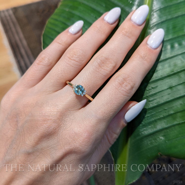 0.70 Ct. Bluish Green Sapphire and Natural Diamond Accent Stones Ring, 18K Yellow Gold