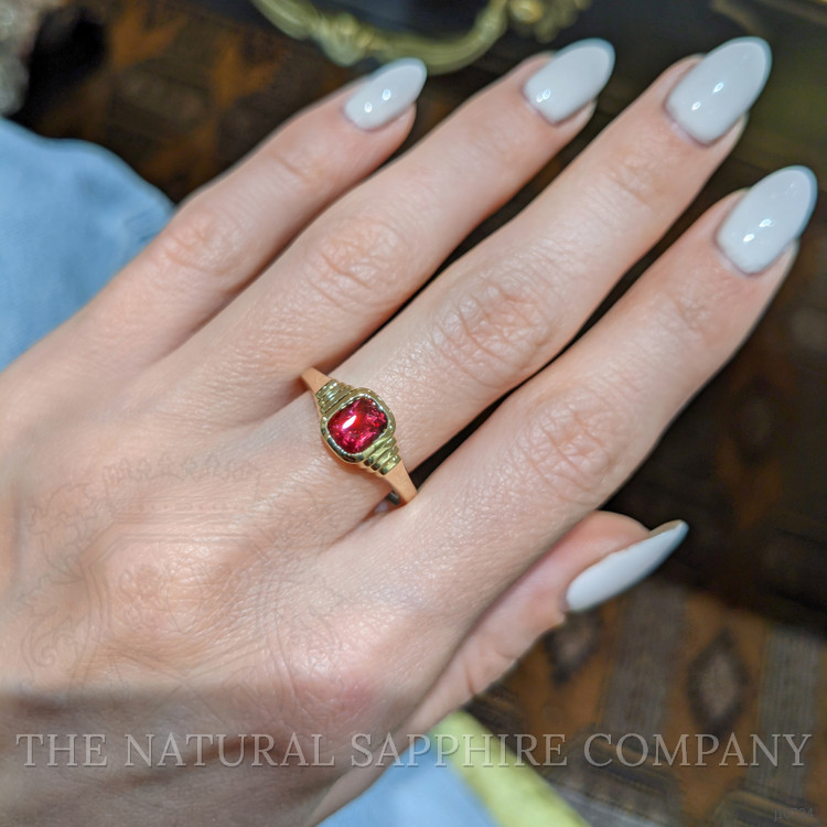 1.06 Ct. Garnet Bezel Ring, 18K Yellow Gold