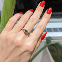 0.90 Ct. Sapphire Solitaire Ring, 18K White Gold Life Style