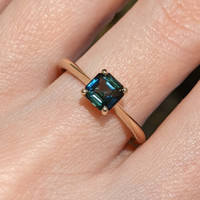 1.06 Ct. Greenish Blue Sapphire Solitaire Ring, 14K Yellow Gold Image