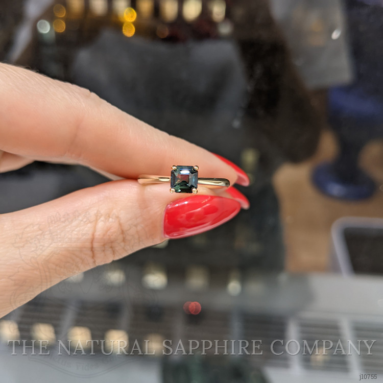 1.06 Ct. Greenish Blue Sapphire Solitaire Ring, 14K Yellow Gold