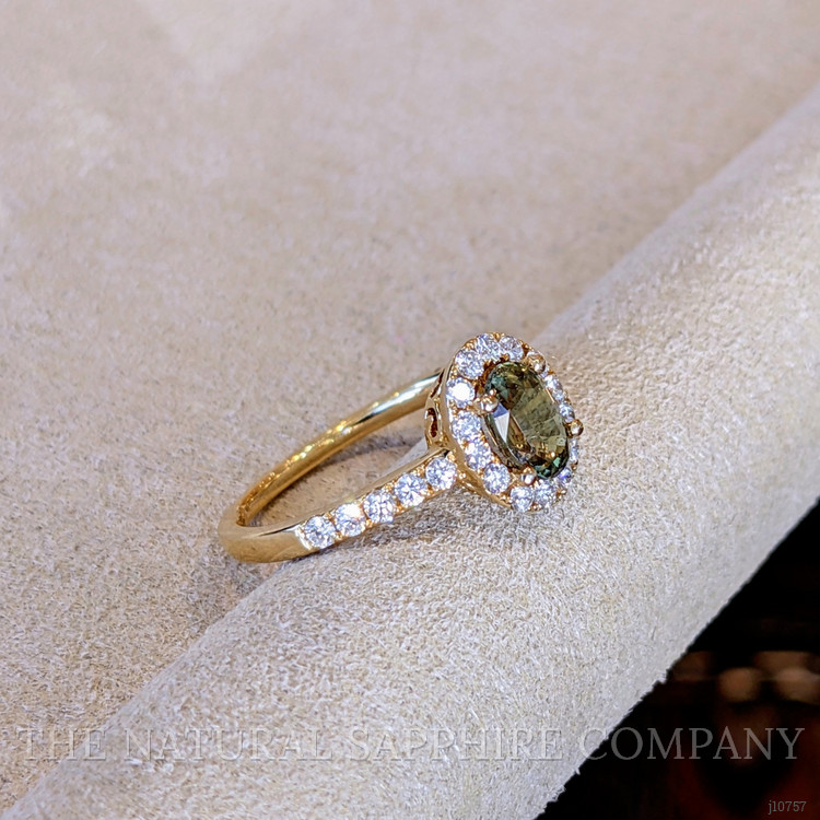 1.05 Ct. Alexandrite Natural Diamond Antique Style Ring, 14K Yellow Gold