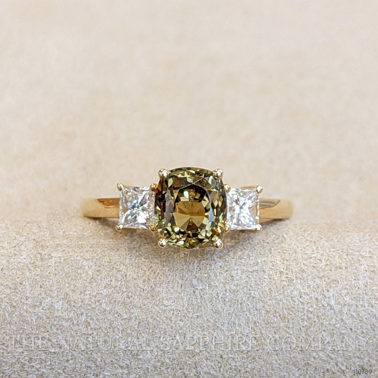 1.92 Ct. Alexandrite Natural Diamond Three Stone Ring, 14K Yellow Gold