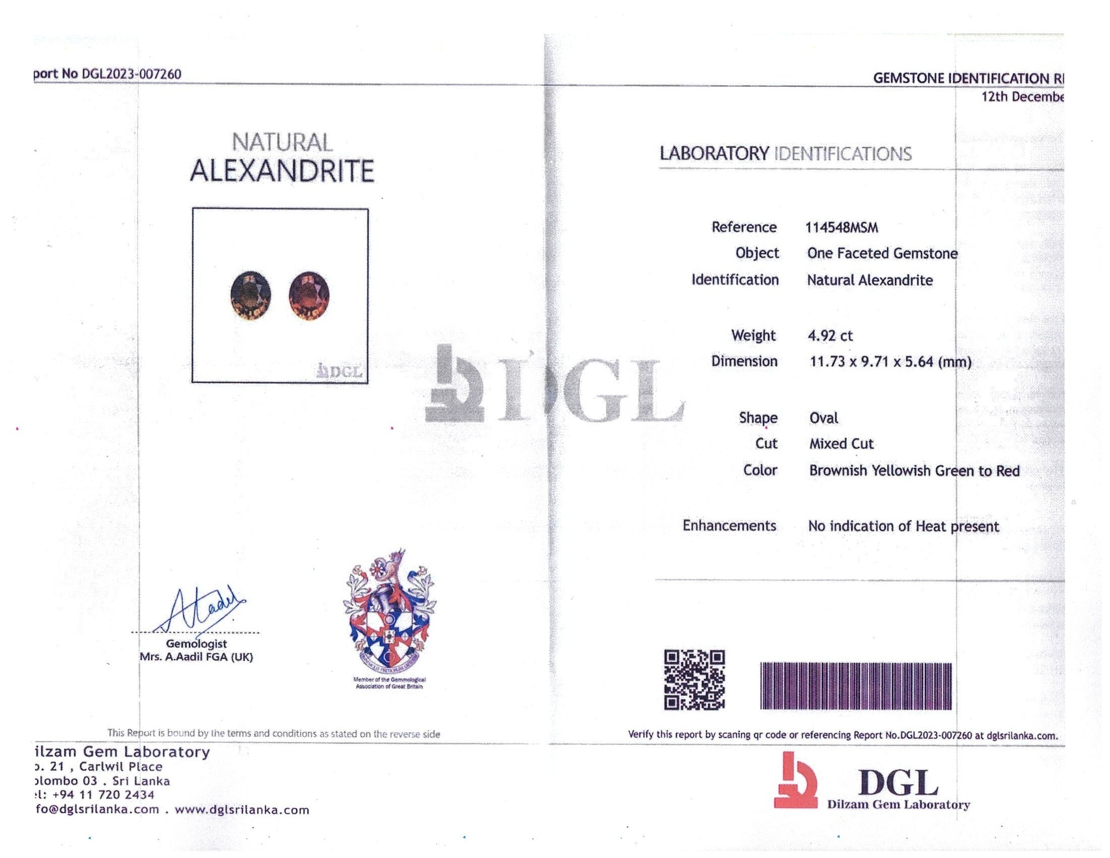 4.92 Ct. Yellowish Green to Brownish Orange Alexandrite and Natural Diamond Pave Ring, 18K Yellow Gold