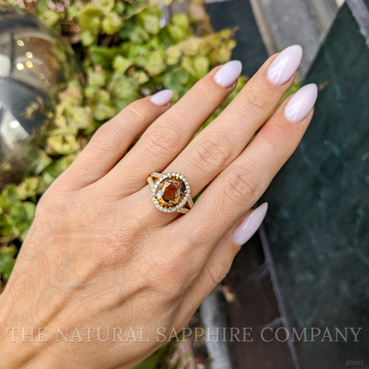 4.92 Ct. Alexandrite Natural Diamond Pave Ring, 18K Yellow Gold