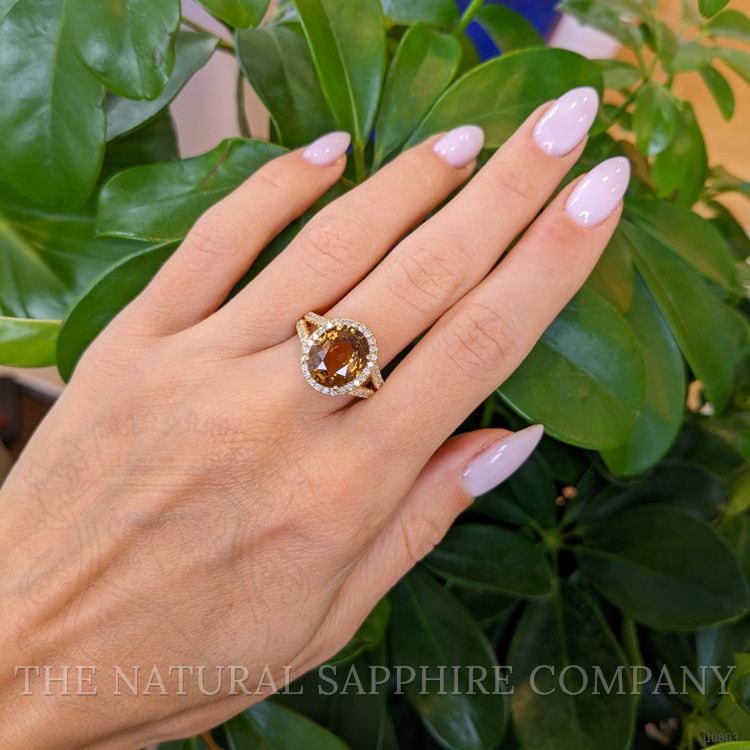 4.92 Ct. Alexandrite Natural Diamond Pave Ring, 18K Yellow Gold