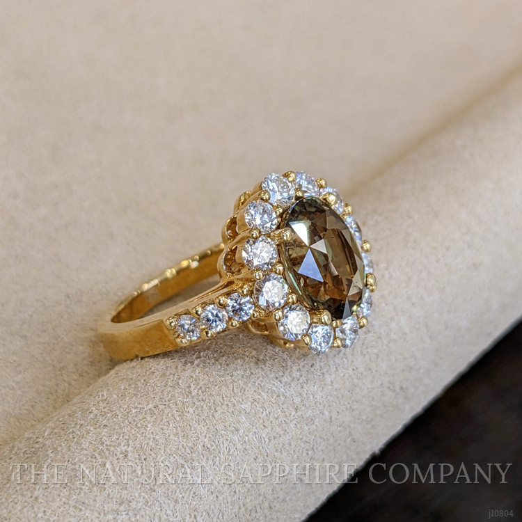 3.19 Ct. Alexandrite Natural Diamond Antique Style Ring, 18K Yellow Gold