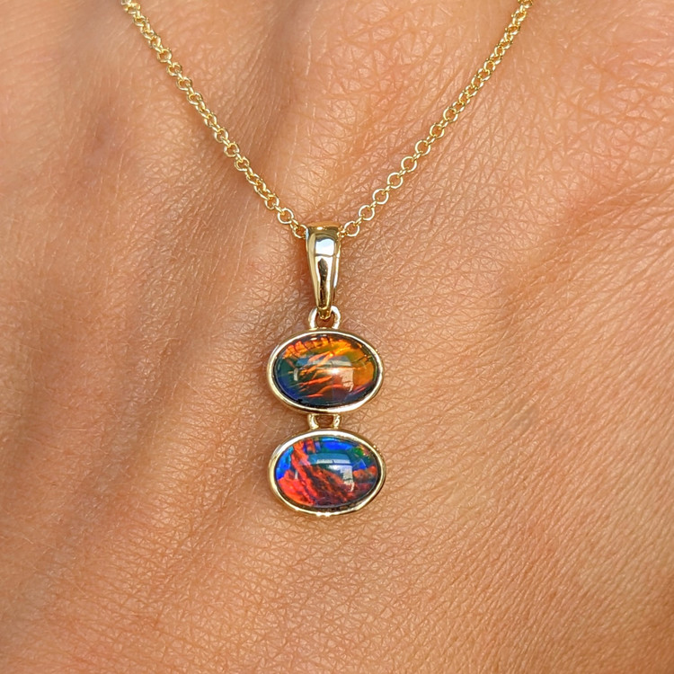 1.36 Ct. Opal Bezel Pendant, 14K Yellow Gold