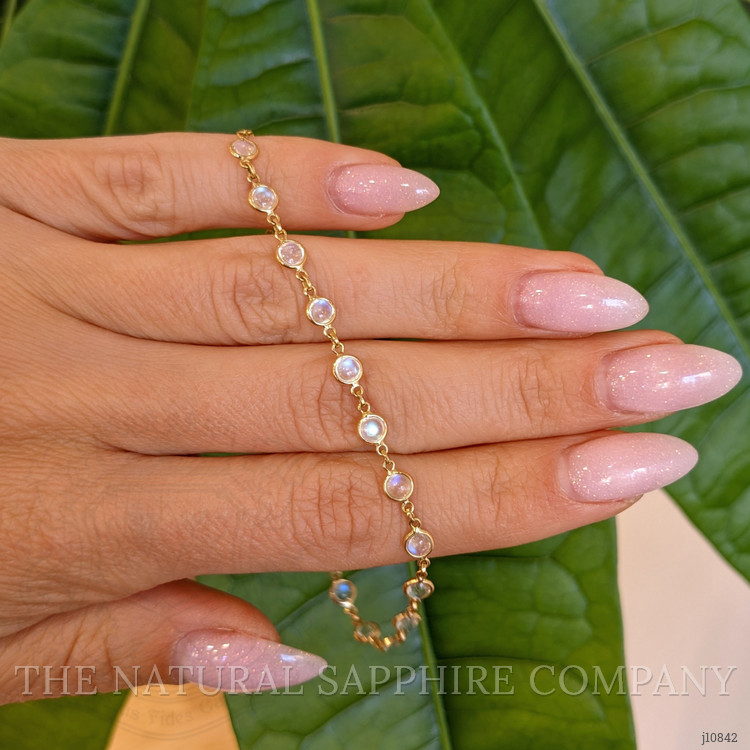 3.28 Ct.Tw. Moonstone Bezel Bracelet, 18K Yellow Gold