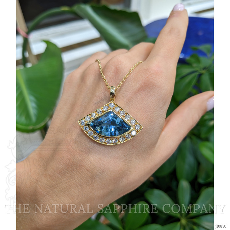 8.00 Ct. Aquamarine Natural Diamond Pave Pendant, 18K Yellow Gold