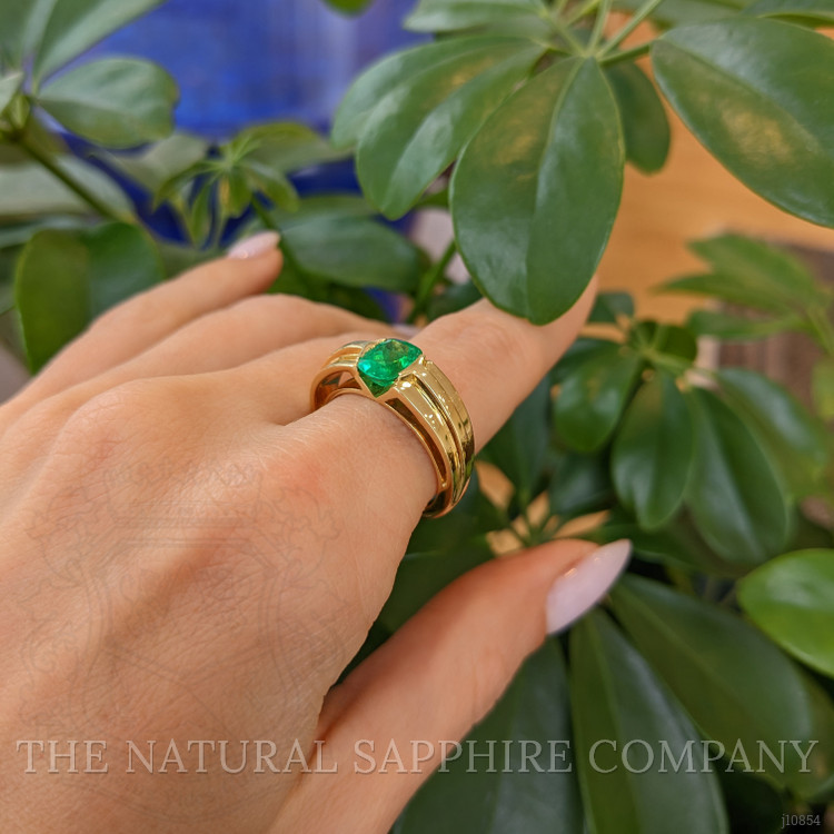 1.25 Ct. Emerald Men's Ring, 18K Yellow Gold