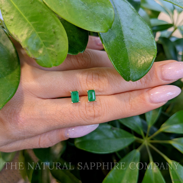 1.09 Ct.Tw. Emerald Studs Earrings, 14K Yellow Gold