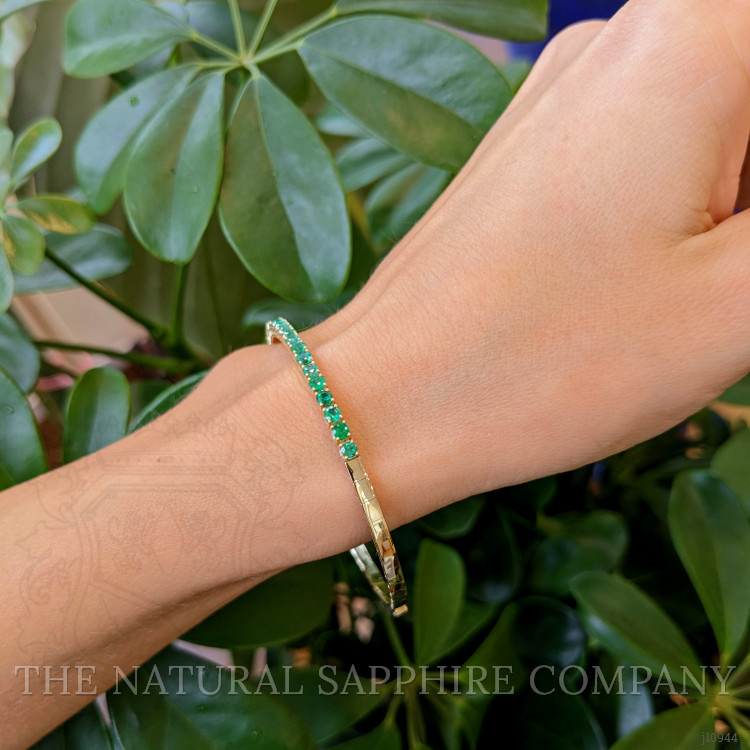 2.02 Ct.Tw. Emerald Bangle Bracelet, 14K Yellow Gold