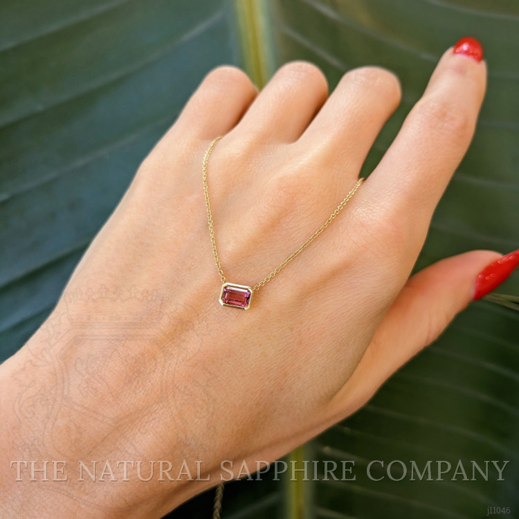 0.62 Ct. Tourmaline Accent Stones Necklace, 14K Yellow Gold