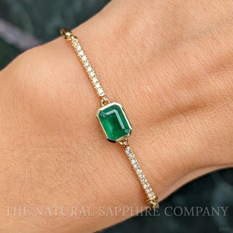 0.86 Ct.Tw. Emerald Natural Diamond Pave Bracelet, 14K Yellow Gold