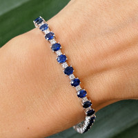 7.32 Ct.Tw. Sapphire 14K White Gold bracelet