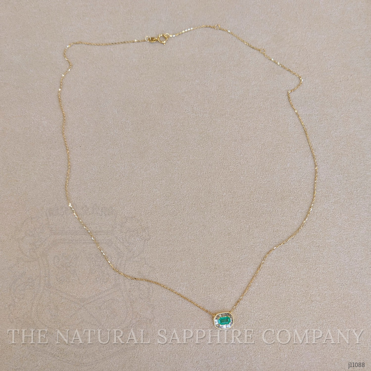 0.26 Ct. Emerald Natural Diamond Halo Necklace, 14K Yellow Gold