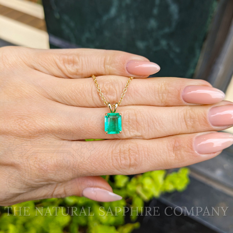 2.31 Ct. Emerald Solitaire Pendant, 18K Yellow Gold