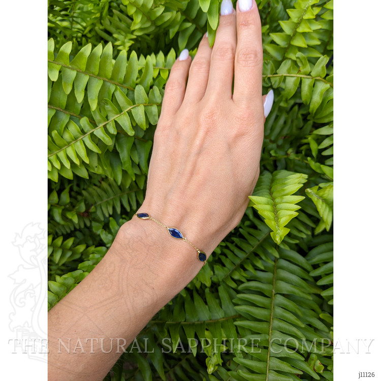 5.94 Ct.Tw. Blue Sapphire Bezel Bracelet, 14K Yellow Gold